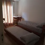 Departamento 2 Dormitorios-Cochera- Barrio Martin