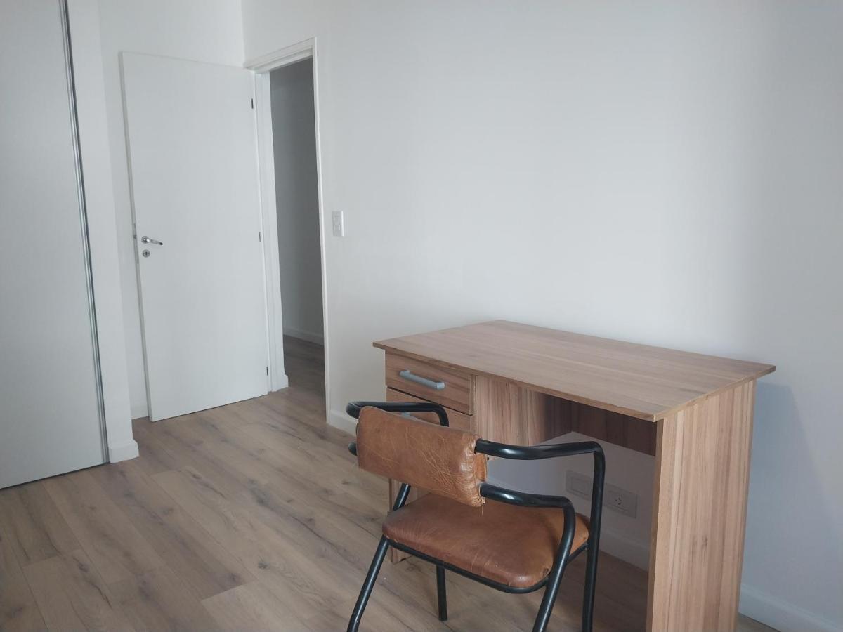 Departamento 2 Dormitorios-cochera- Barrio Martin Apartment *